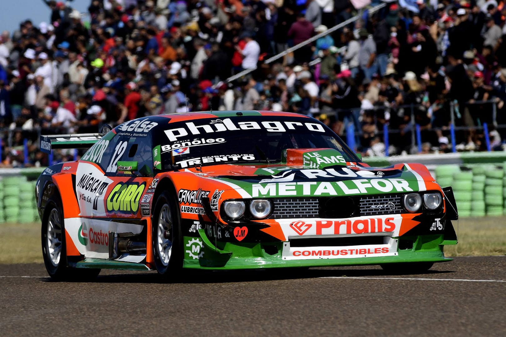 Castellano llevó el Dodge a la victoria